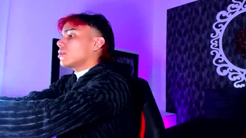 drakemoon_ online show from February 1, 4:55 am