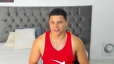 Snapshot of drakesmith01 chatting on March 10, 12:18 am Drake Smith online show from March 10, 12:18 am