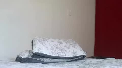 Andrs  Independent Model online show from April 28, 8:13 pm