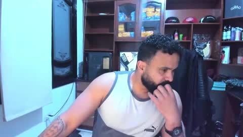 Snapshot of drako_argenti_ chatting on January 22, 3:20 am Drako online show from January 22, 3:20 am