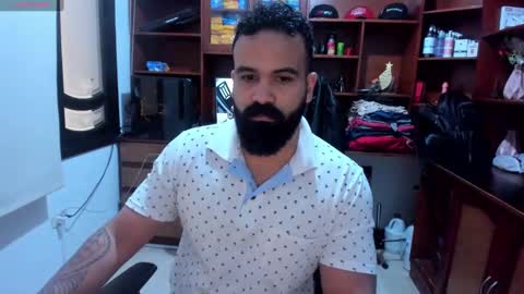 Snapshot of drako_argenti_ chatting on January 11, 12:18 pm Drako online show from January 11, 12:18 pm