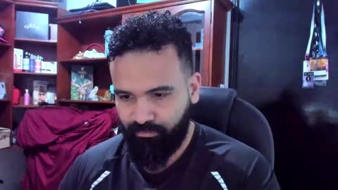 Snapshot of drako_argenti_ chatting on March 8, 3:59 am Drako online show from March 8, 3:59 am