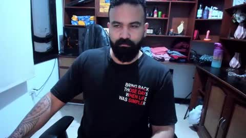 Snapshot of drako_argenti_ chatting on January 6, 11:40 am Drako online show from January 6, 11:40 am