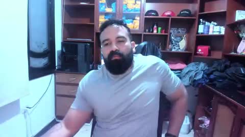 Snapshot of drako_argenti_ chatting on January 16, 11:48 am Drako online show from January 16, 11:48 am