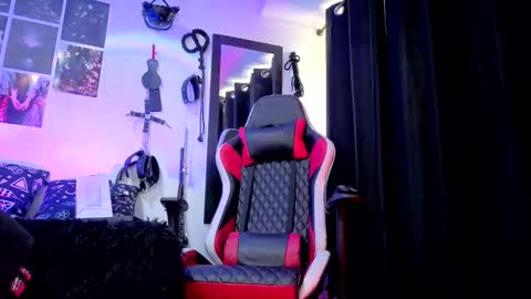 drako_kingx online show from November 12, 4:13 pm