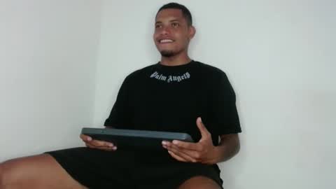 Snapshot of drako_monstercock chatting on February 14, 7:02 pm drako_monstercock online show from February 14, 7:02 pm
