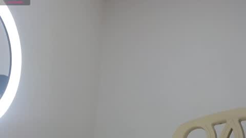 Snapshot of drako_monstercock chatting on October 20, 7:40 pm drako_monstercock online show from October 20, 7:40 pm