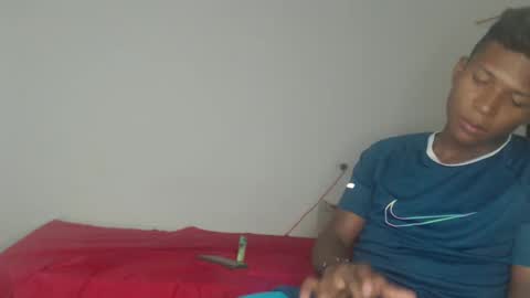 Snapshot of drako_monstercock chatting on December 29, 1:13 am drako_monstercock online show from December 29, 1:13 am