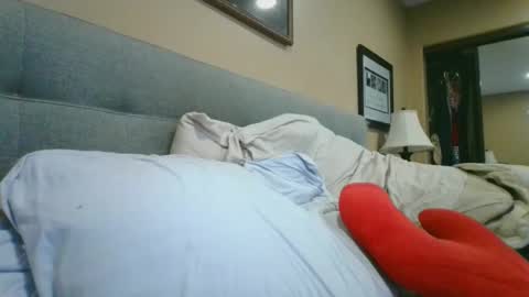 Snapshot of drboobology chatting on September 30, 3:34 am Dr of Boobs and Bras online show from September 30, 3:34 am