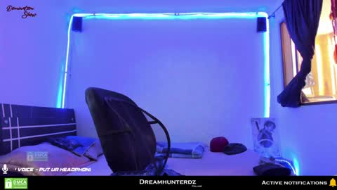 Snapshot of dreamhunterdz chatting on January 10, 6:49 pm Your lord. - ONLINE 1500 Pm to 2100 Pm - New York Hour online show from January 10, 6:49 pm