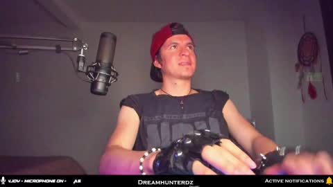 Snapshot of dreamhunterdz chatting on September 19, 11:15 pm Your lord. - ONLINE 1500 Pm to 2100 Pm - New York Hour online show from September 19, 11:15 pm