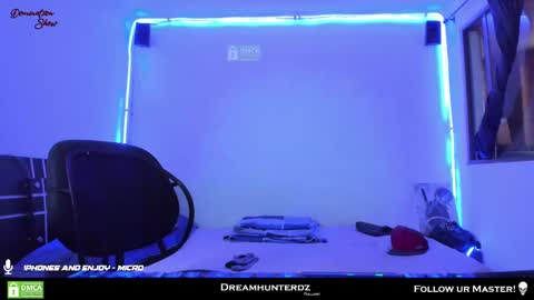 Snapshot of dreamhunterdz chatting on February 13, 7:52 pm Your lord. - ONLINE 1500 Pm to 2100 Pm - New York Hour online show from February 13, 7:52 pm