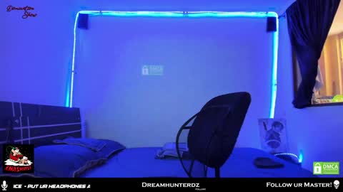 Snapshot of dreamhunterdz chatting on December 16, 8:48 pm Your lord. - ONLINE 1500 Pm to 2100 Pm - New York Hour online show from December 16, 8:48 pm