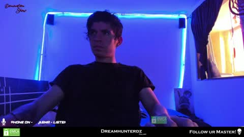 Snapshot of dreamhunterdz chatting on January 18, 6:53 pm Your lord. - ONLINE 1500 Pm to 2100 Pm - New York Hour online show from January 18, 6:53 pm
