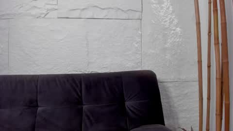 Snapshot of dreammr1 chatting on February 20, 1:36 am cris online show from February 20, 1:36 am