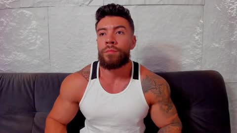Snapshot of dreammr1 chatting on March 12, 2:31 am cris online show from March 12, 2:31 am