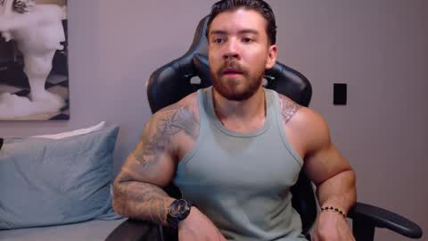 cris online show from May 6, 12:33 am