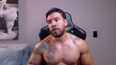 cris online show from May 23, 2:28 am