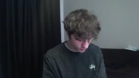 Air online show from April 16, 10:48 am