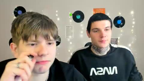 drew_soft_ online show from February 4, 10:49 pm