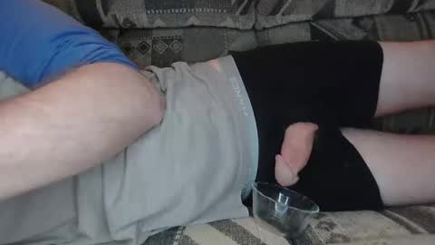 Snapshot of drippyjt chatting on October 28, 2:36 am drippyjt online show from October 28, 2:36 am