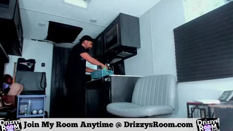 DirtyDrizzy online show from April 25, 1:41 am