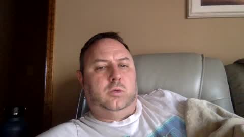 Snapshot of drow0909 chatting on March 2, 9:52 pm Drow online show from March 2, 9:52 pm