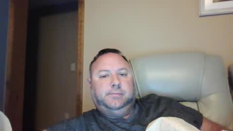 Snapshot of drow0909 chatting on October 1, 11:25 am Drow online show from October 1, 11:25 am