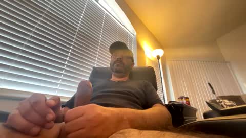 Snapshot of drspunkalott chatting on February 2, 11:21 pm drspunkalott online show from February 2, 11:21 pm
