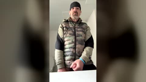 dryjerkoff online show from April 20, 4:09 pm