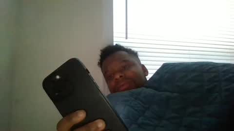 Snapshot of dsmoov_ chatting on September 20, 2:39 pm SmoovFanz online show from September 20, 2:39 pm