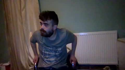 dude106954 online show from May 7, 9:48 pm