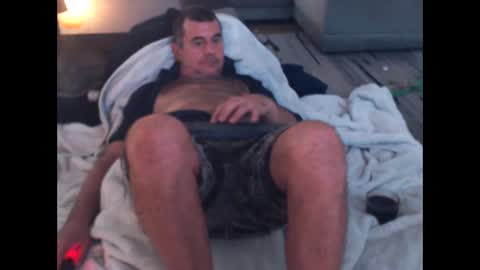 Snapshot of dudecuzbeo chatting on March 2, 1:09 pm dudecuzbeo online show from March 2, 1:09 pm