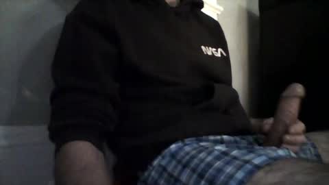 dudeman757 online show from January 25, 6:01 am