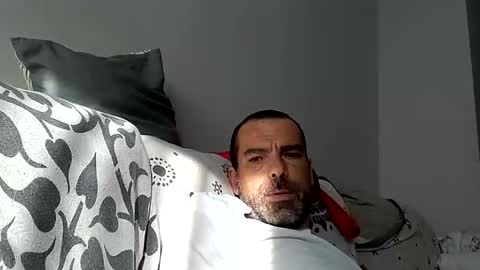 duende40bcn online show from October 1, 7:34 am