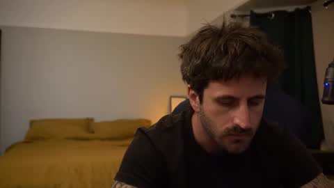 Snapshot of dukethedude chatting on October 19, 1:43 am Duke online show from October 19, 1:43 am