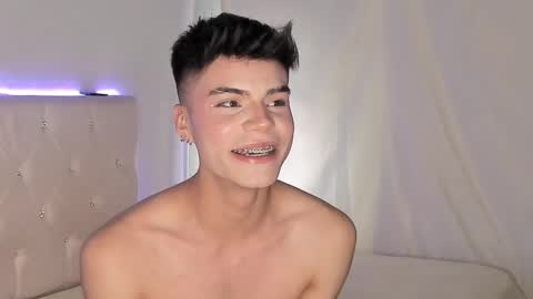 Dulcey online show from February 8, 10:10 am