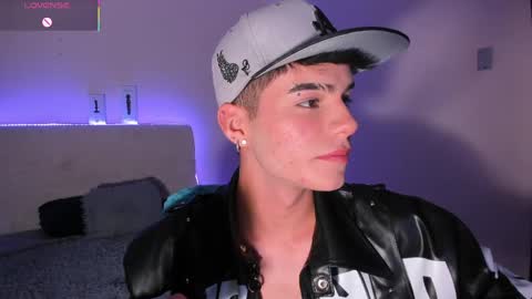 Dulcey online show from April 22, 10:53 am