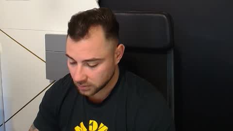 DuncanStone online show from October 30, 6:04 am