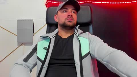 DuncanStone online show from March 13, 5:26 am