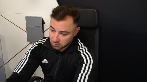 DuncanStone online show from October 16, 5:15 am