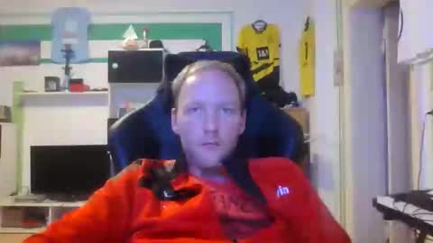 Snapshot of dunky_31 chatting on October 17, 5:00 am dunky_31 online show from October 17, 5:00 am