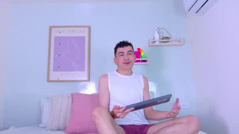 Duolistt  online show from February 7, 11:39 am