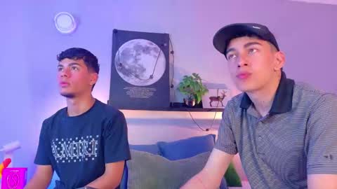 Duolistt  online show from February 22, 12:17 pm