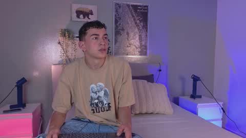 Duolistt  online show from February 25, 11:44 am