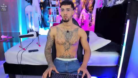 Duriel online show from October 25, 8:43 pm