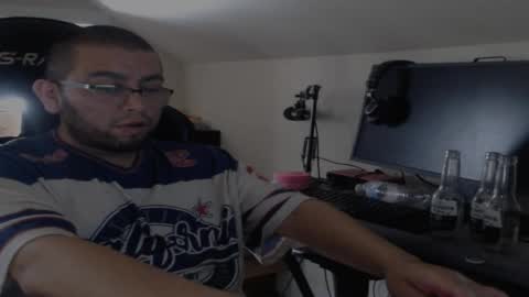 duroporelchiquito online show from April 13, 5:35 pm