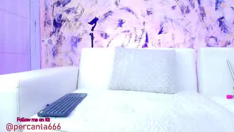 Snapshot of dustindollin_ chatting on October 3, 8:25 pm Dustin Dollin online show from October 3, 8:25 pm