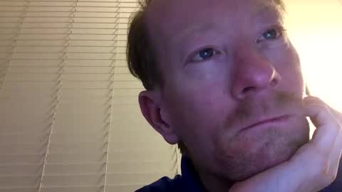 Dustinthesweettalker online show from May 4, 2:46 am