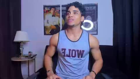 DUSTYN MICHELLE online show from March 12, 1:24 am